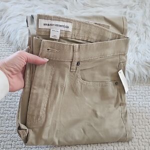 Amazon Essentials Men's Khaki Chinos